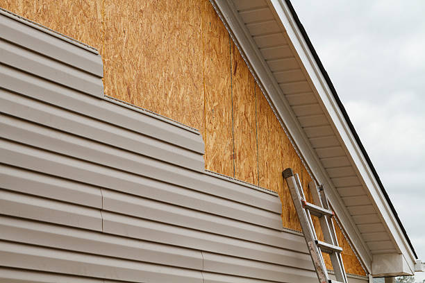 How To Choose The Right Materials for Your Siding Installation in 'Henrietta, TX